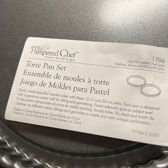 PAMPERED CHEF Torte pan set. New n box. Fluted sides. Make layered cakes. Tart - Picture 2 of 6